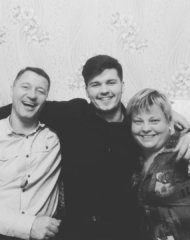 Евгений Матушкин и его родители – курсант Слава в 5 сезоне Полицейского с Рублевки на izmailov.TV