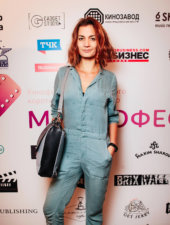 Ирина Вилкова на премьере сериала Ирина Вилкова на премьере сериала