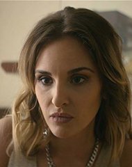 Софья Каштанова в роли Лизы в сериале Проклятие спящих (2017) на izmailov.TV
